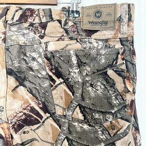 Men’s 100% Cotton Camo Wrangler Jeans 42 x 32